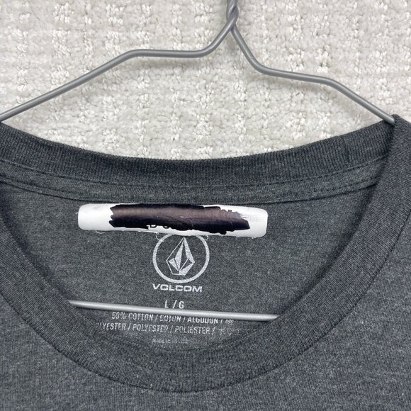 Y2K Volcom T-Shirt Men L Gray Minimalist Logo Tee Surf Skate Casual Summer Read - Picture 11 of 16